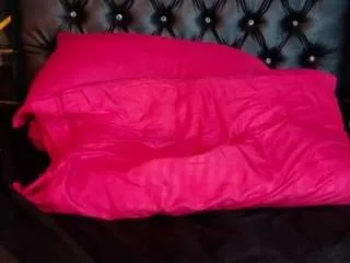 Ekka-urrda from CamSoda