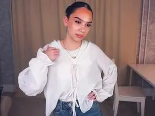 elanavanveen from CamSoda is Freechat