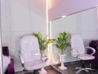 elaradusk from CamSoda is Freechat