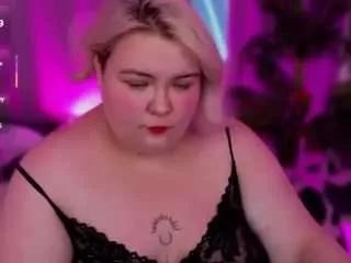 ellabigbaby from CamSoda