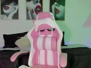 Ellenstefany from CamSoda