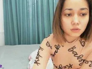 ellycutte from CamSoda is Freechat