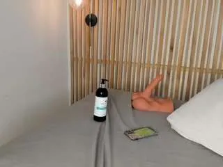 emma-cleir from CamSoda is Freechat