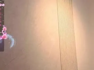 evasingh from CamSoda is Freechat