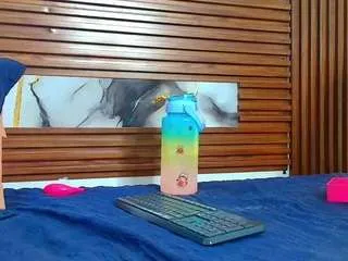 evelin-thompsson from CamSoda is Freechat