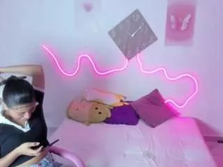 Hanna-rain from CamSoda