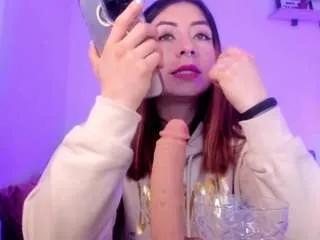 honeya72 from CamSoda is Freechat
