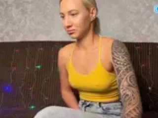 hotsweetbb from CamSoda is Freechat