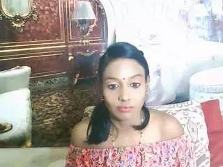 indianlovebug from CamSoda