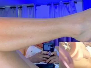 innoocentlunaaa from CamSoda is Freechat