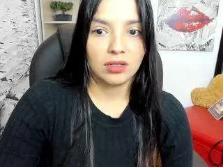 issanasar from CamSoda is Freechat