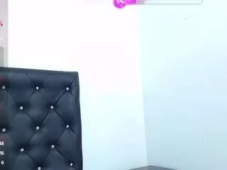 ivorynoir from CamSoda is Freechat