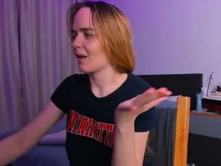 Janet-shyy from CamSoda