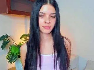 Juleemaedche from CamSoda