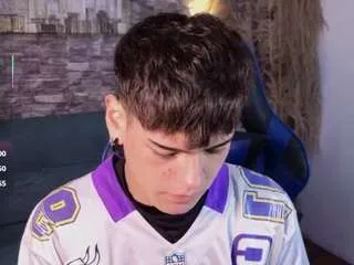 kevinmiet from CamSoda is Freechat