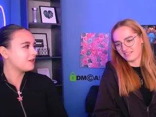 Kiki-yourlove from CamSoda