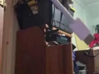 kinkybidresser14 from CamSoda