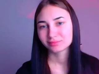 Kissmiami from CamSoda