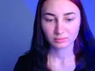 Kissmiami from CamSoda