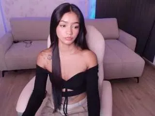kylie-collins from CamSoda is Freechat