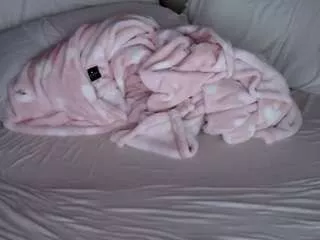 Laceymuler32 from CamSoda