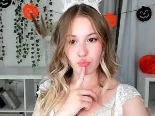 lanaroselle from CamSoda is Freechat