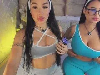 Laraagomezz from CamSoda