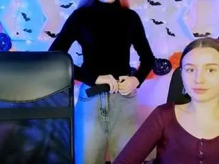 leslie-bird from CamSoda is Freechat