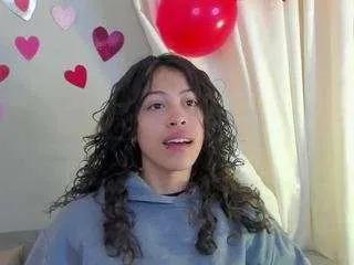 liilygrey from CamSoda is Freechat