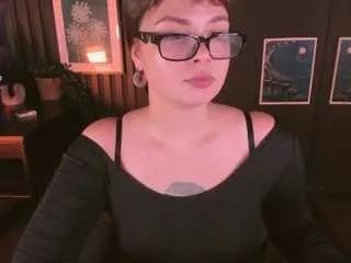 lilacmuse from CamSoda