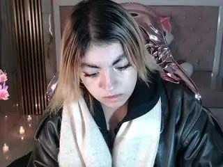 lili-conor-s from CamSoda is Freechat