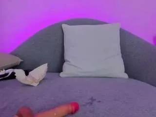 lilikiss from CamSoda