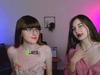 Girls: try live performances with matured performers, from dancing to quirks, in a variety of beautiful sex cams.