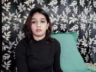 Lilwildminnie from CamSoda