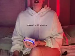 littlestlulu from CamSoda is Freechat