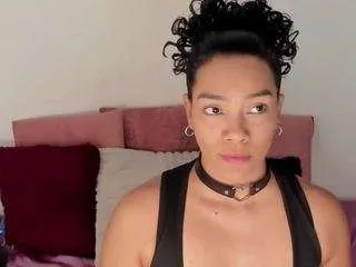 Lolamarss from CamSoda