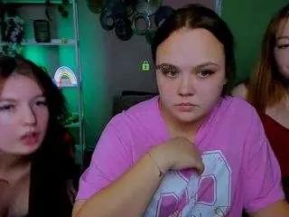 lorel-love from CamSoda is Freechat