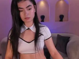 Lucyweiss from CamSoda