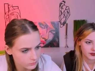 luna-tin from CamSoda is Freechat