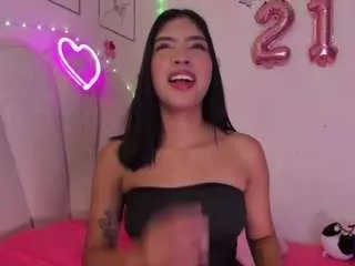 Madylust from CamSoda