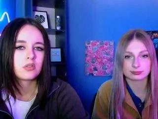 mary-meow-hot from CamSoda is Freechat