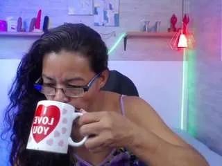 maturepure from CamSoda is Freechat