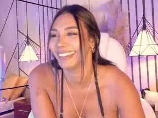 Meegan-x from CamSoda