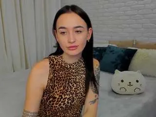 megan-cuddly from CamSoda is Freechat