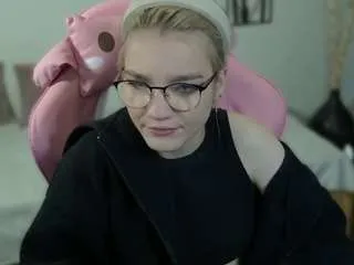 meganlora3 from CamSoda is Freechat