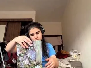 melinabisio from CamSoda is Freechat