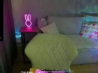 Meowqueen from CamSoda