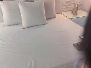 Mialuciny from CamSoda