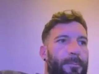 michelhuge21 from CamSoda is Freechat