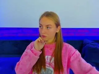 milaaaddam from CamSoda is Freechat